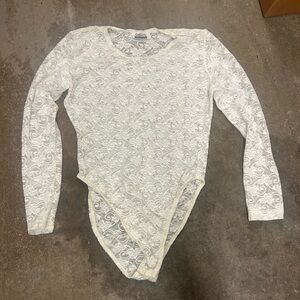 Vintage cheryl creations White unconventional Lace Bodysuit whimsygoth